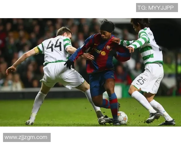 足球明星定制手机版全新上线打造你的专属足球体验与偶像同行