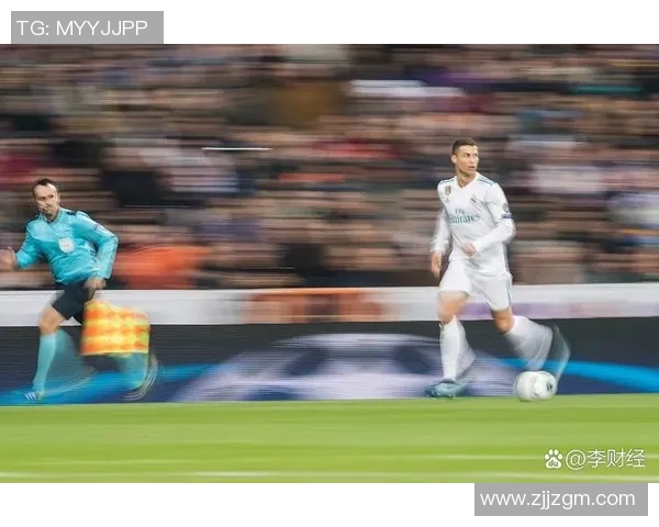 足球明星挑战极限技术赛场展现惊人技巧与团队默契的巅峰对决 足球明星挑战极限技术赛场展现惊人技巧与团队默契的巅峰对决