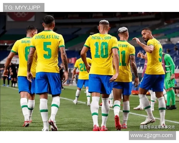 墨西哥足球传奇人物回顾：最老足球明星的辉煌岁月与不朽传奇