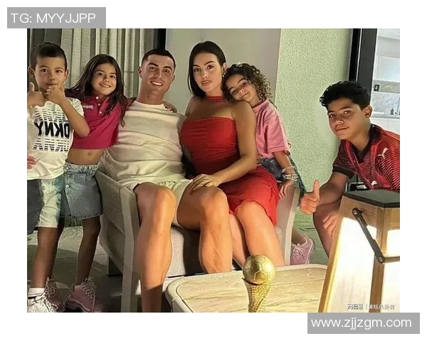 足球明星奢华生活揭秘：奢侈品与豪宅背后的精彩瞬间与故事