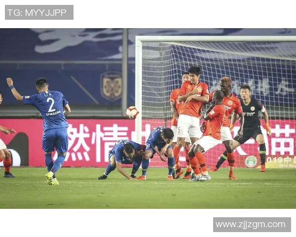 南京足球队与重庆足球队的耐力较量赛后深度分析与反思