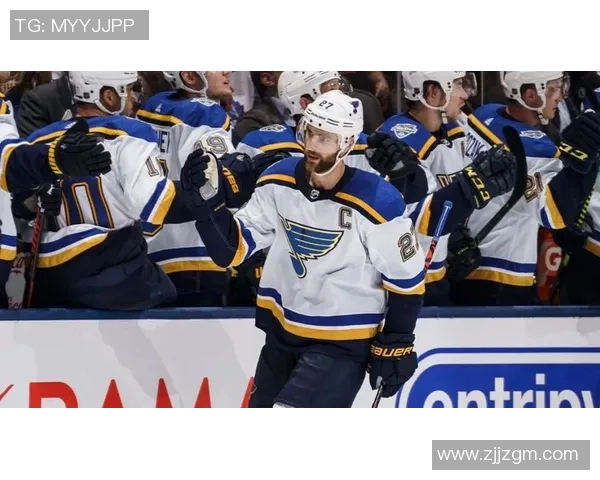 武汉羽毛球队技术争议引发热议球迷与专家各抒己见探讨战术与训练问题